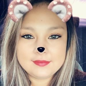 Meet your Posher, Maribel